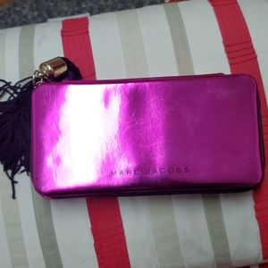 Marc jacop pouch